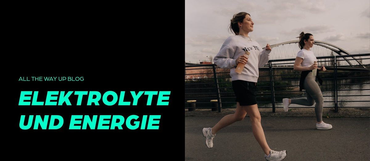 Zwei Frauen joggen mit Elektrolytgetränken am Flussufer zur Unterstützung ihrer Regeneration und Energie – KI-generiertes Bild
